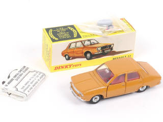 Lot 383 - DINKY TOYS (FRANCE) (1)