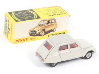Lot 399 - DINKY TOYS (FRANCE) (1)
