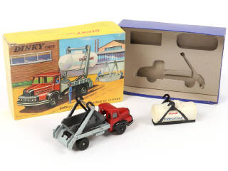Lot 403 - DINKY TOYS (FRANCE) (1)