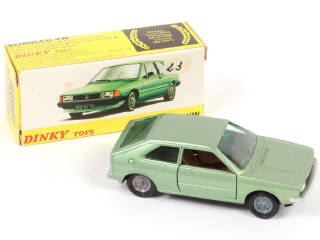 Lot 397 - DINKY TOYS (FRANCE) (1)
