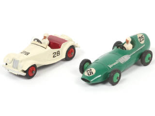 Lot 340 - DINKY TOYS (GB) (2)