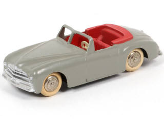 Lot 356 - DINKY TOYS (FRANCE) (1)
