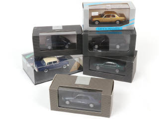 Lot 123 - DIVERS (6)