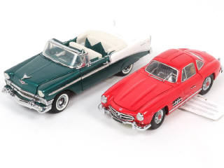 Lot 67 - FRANKLIN MINT (USA) (2)