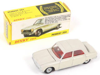 Lot 381 - DINKY TOYS (FRANCE) (1)