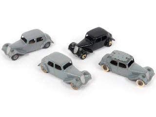 Lot 387 - DINKY TOYS (FRANCE) (4)