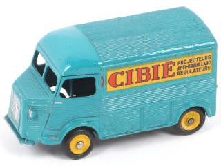 Lot 373 - DINKY TOYS (FRANCE) (1)