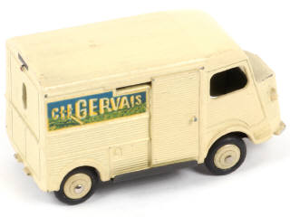 Lot 372 - DINKY TOYS (FRANCE) (1)