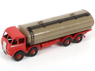 Lot 367 - DINKY TOYS (GB) (1)