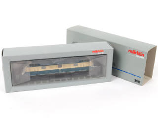 Lot 54 - MÄRKLIN 'HO' (ALLEMAGNE) (1)