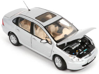 Lot 38 - DIVERS (CHINE) (2)