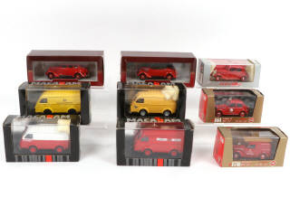 Lot 277 - DIVERS (9)