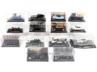 Lot 314 - DIVERS (14)