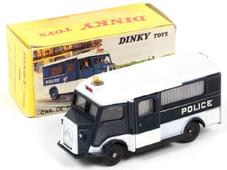 Lot 338 - DINKY TOYS (FRANCE) (1)