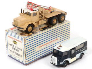 Lot 362 - DINKY TOYS (FRANCE) (2)