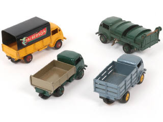 Lot 364 - DINKY TOYS (FRANCE) (4)