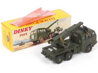 Lot 341 - DINKY TOYS (FRANCE) (1)