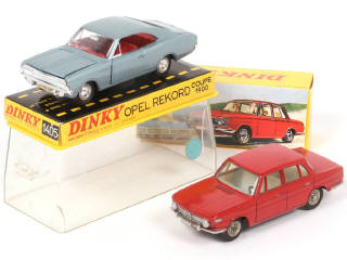 Lot 353 - DINKY TOYS (FRANCE) (2)