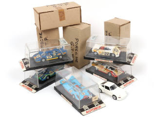 Lot 160 - DIVERS (10)