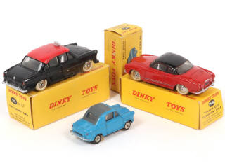 Lot 363 - DINKY TOYS (FRANCE) (3)