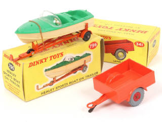 Lot 290 - DINKY TOYS (GB) (2)