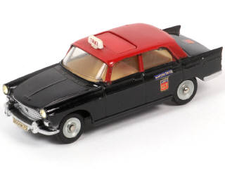 Lot 306 - DINKY TOYS (FRANCE) (1)