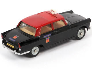 Lot 306 - DINKY TOYS (FRANCE) (1)