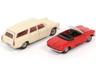 Lot 344 - DINKY TOYS (FRANCE) (2)