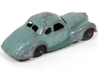 Lot 302 - DINKY TOYS (FRANCE) (1)