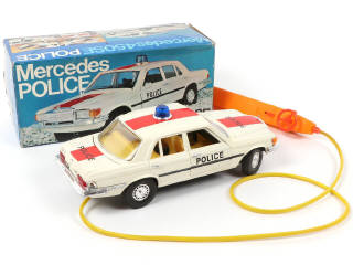 Lot 65 - DIVERS (HONG KONG) (1)