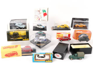 Lot 56 - DIVERS (11)