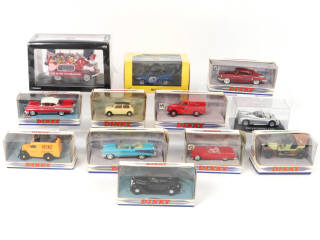 Lot 63 - DIVERS (12)