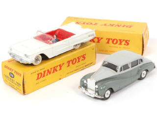 Lot 354 - DINKY TOYS (FRANCE) (2)