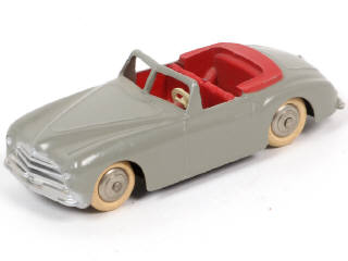 Lot 305 - DINKY TOYS (FRANCE) (1)