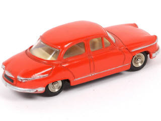 Lot 307 - DINKY TOYS (FRANCE) (1)