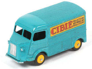 Lot 314 - DINKY TOYS (FRANCE) (1)