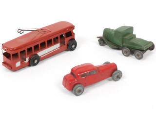 Lot 45 - DIVERS (3)