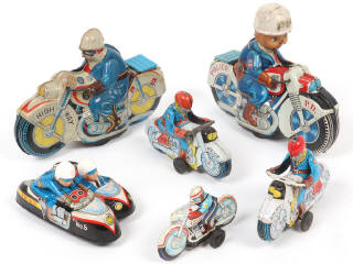 Lot 30 - DIVERS (JAPON) (6)