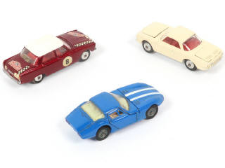 Lot 99 - CORGI TOYS (GB) (3)