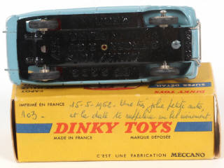 Lot 323 - DINKY TOYS (FRANCE) (1)