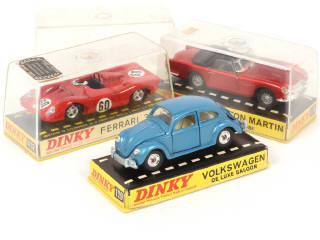 Lot 359 - DINKY TOYS (FRANCE) (3)