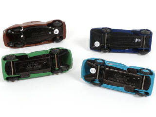 Lot 260 - DINKY TOYS (GB) (4)