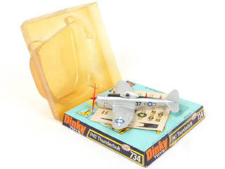 Lot 256 - DINKY TOYS (GB) (1)