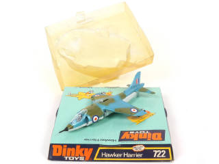 Lot 252 - DINKY TOYS (GB) (1)