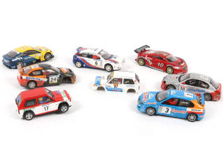 Lot 26 - SCALEXTRIC (GB) (8)