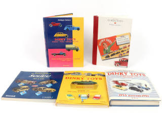 Lot 10 - DIVERS (5)