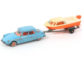 Lot 36 - MAJORETTE (FRANCE) (1)