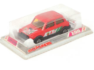 Lot 129 - MAJORETTE (FRANCE) (1)