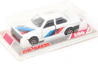 Lot 83 - MAJORETTE (FRANCE) (1)