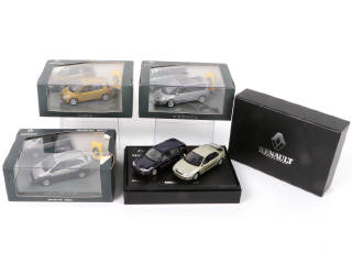 Lot 175 - UNIVERSAL HOBBIES (CHINE) (4)